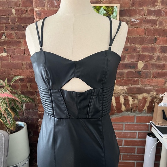 Zara Black Faux Leather Dress - Picture 4 of 6